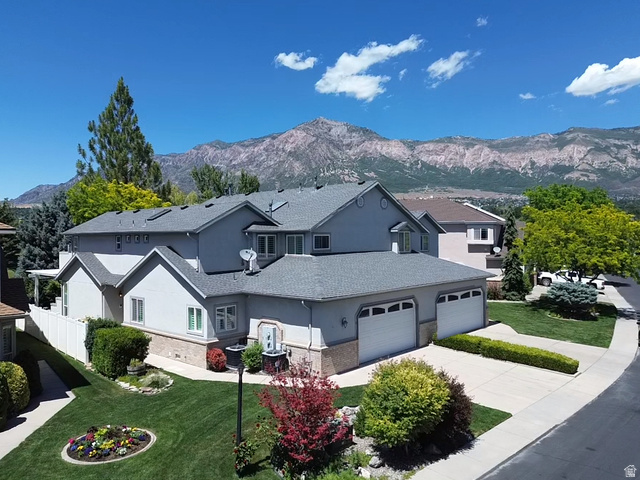 101  Hillsborough Dr
                     MLS #2167439