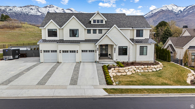 562 W Dally Dr
                     MLS #2167582