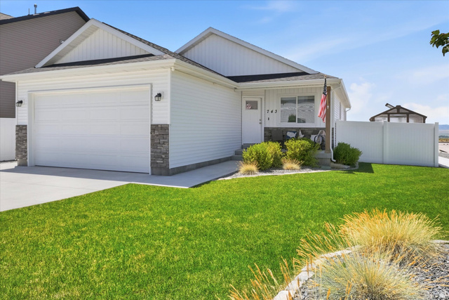 743 N 480 E
                     MLS #2167627