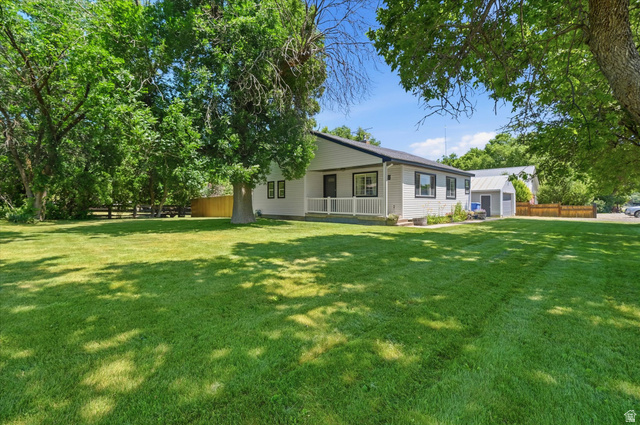 Main photo for 308 N Center St