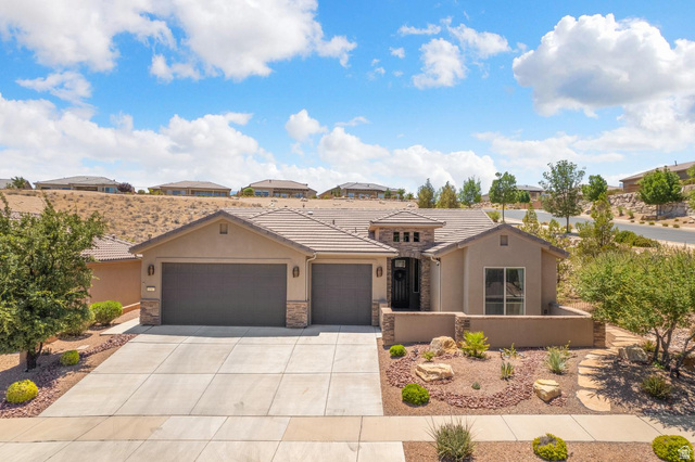 1587 W Whitestone Dr
                     MLS #2167773