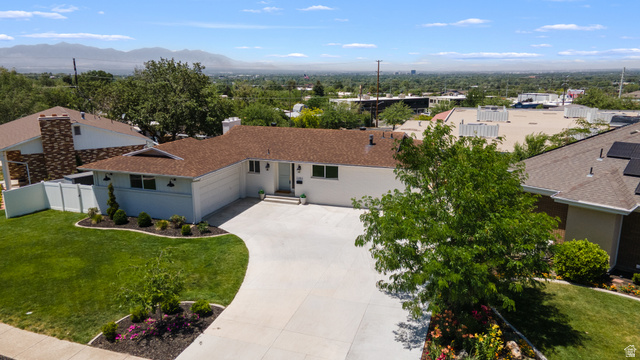 2353 E Cinnabar Ln
                     MLS #2167789
