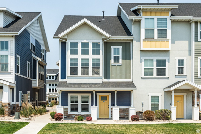 684 E 330 N
                     MLS #2167800