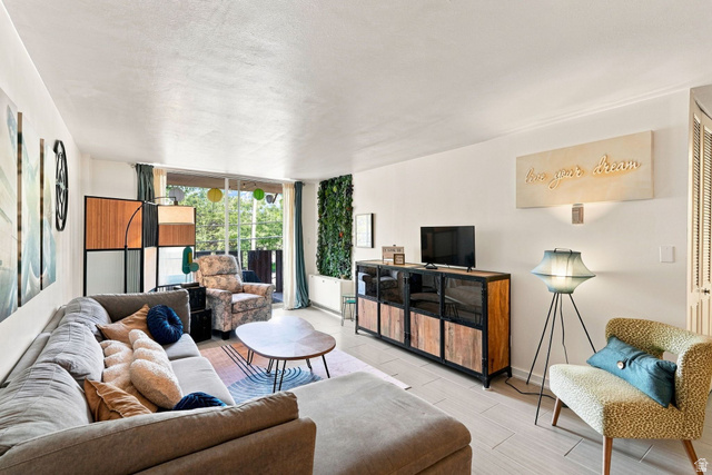 87 W 300 North #307, Salt Lake City, UT 84103, photo 2