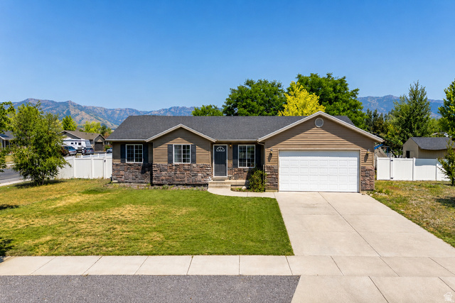 192 N 600 W
                     MLS #2167888