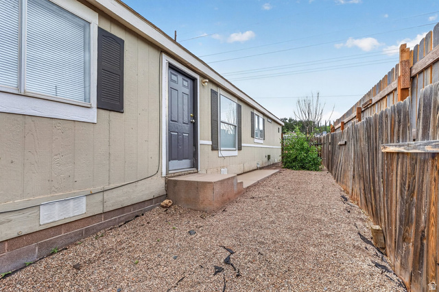 340 E Telegraph St
                     MLS #2167911