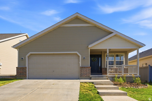 3687 E Royal Troon Dr
                     MLS #2167985