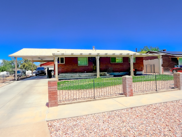 465 E 400 S
                     MLS #2167993