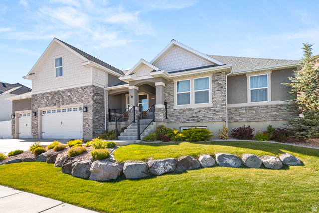 528 W Autumn Hills Blvd
                     MLS #2168035