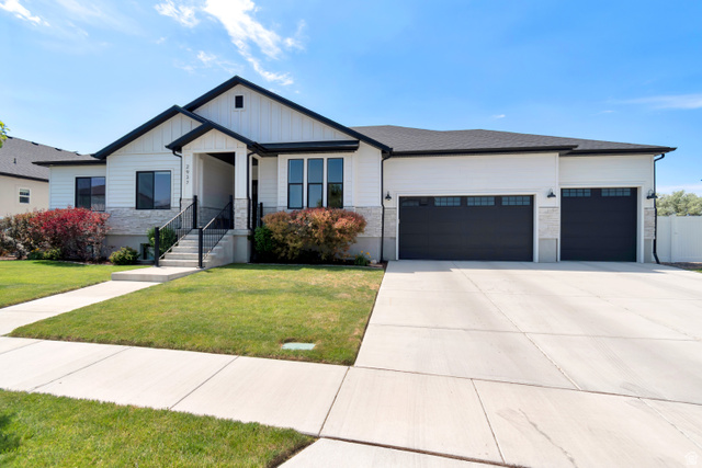 2937 W Willow Dr
                     MLS #2168048