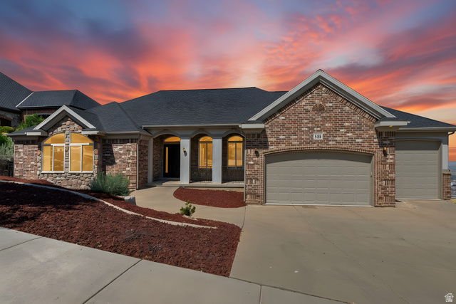 548 S Lofty Ln
                     MLS #2168052