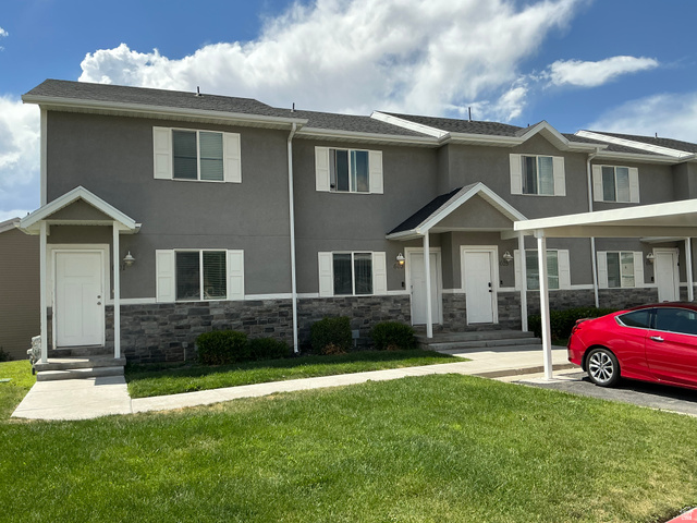Main photo for 601 N Shay Ln