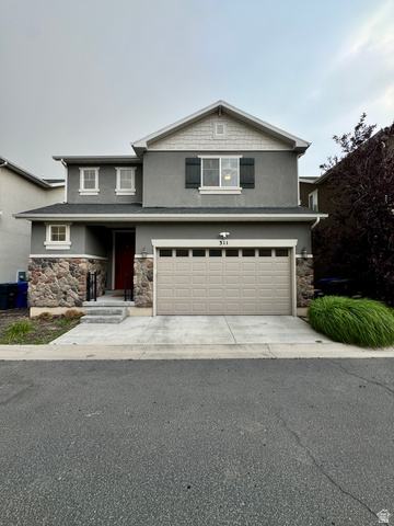 311 W Willow Creek Dr
                     MLS #2168125