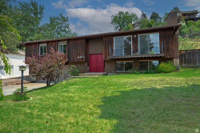 9473 S Hunts End Dr
                     MLS #2168133
