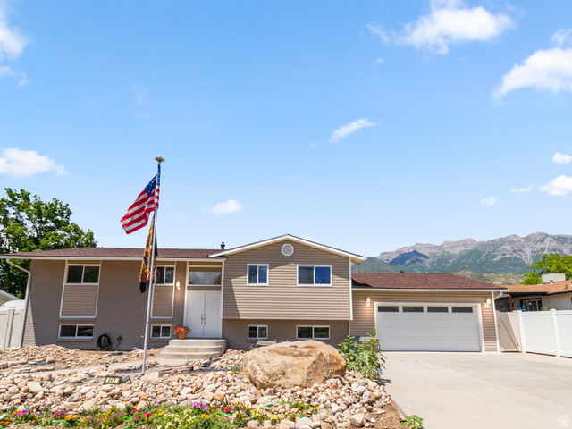 449 E 900 N
                     MLS #2168197