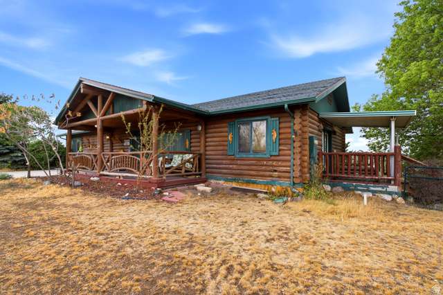 13106 S Lazy Creek Cv
                     MLS #2168237