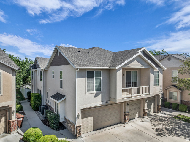 658  Canterbury Ln
                     MLS #2168255
