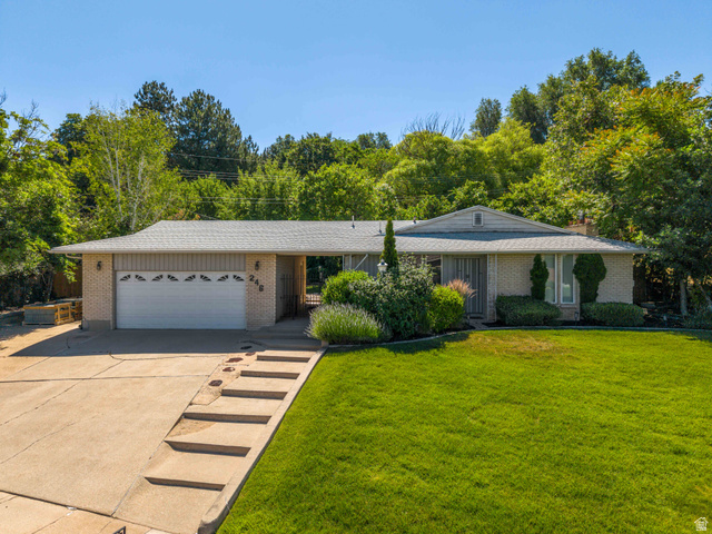 246  Oak Dr
                     MLS #2168260