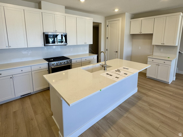 2433  N Alpine Glow Lane
                     MLS #2168263