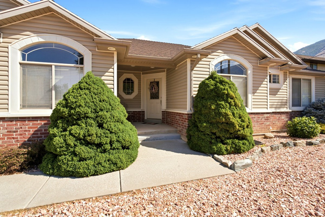 Main photo for 1455 E Green Rd