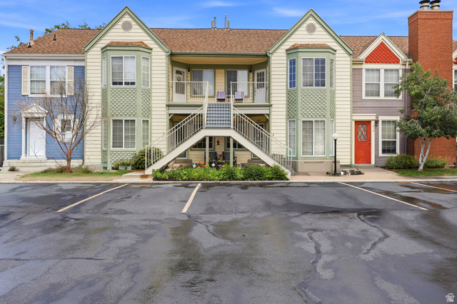 1420 W Beacon Hill Dr #190
                     MLS #2168354