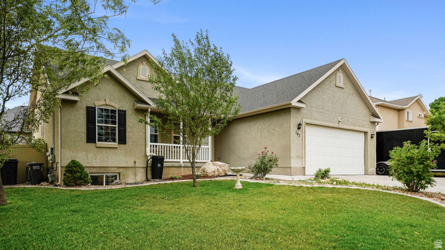 143 W Wrangler Ave
                     MLS #2168358