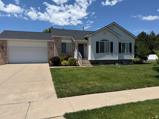 1964 S DAHL LN, Syracuse UT 84075