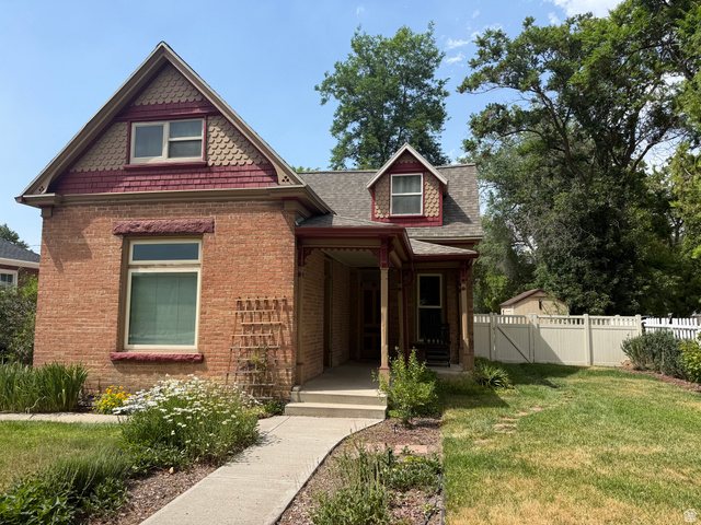541 E 300 N, Provo UT 84606