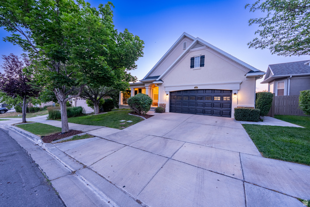 4339 N CHESTNUT OAK