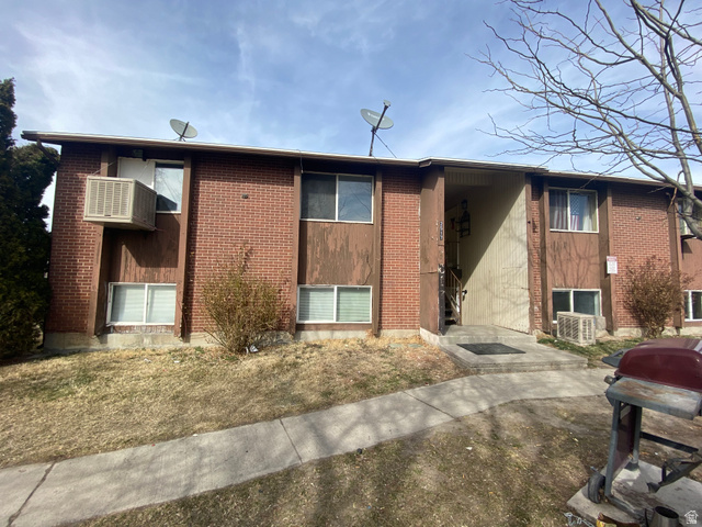 2517 S LAKE CREST DR #1-4
