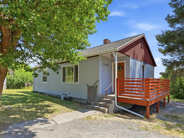 320 N 200 W
                     MLS #2168741