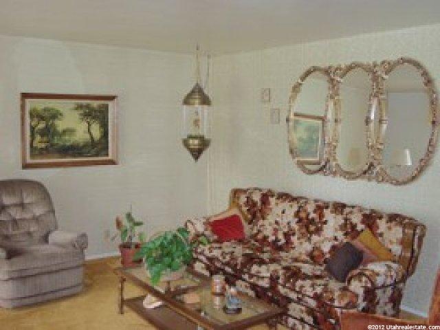 1811 Abbedale Ln, Sandy, UT 84092 — photo 2