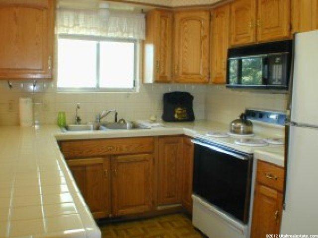 1262 Keith Dr, Sandy, UT 84094 — photo 2