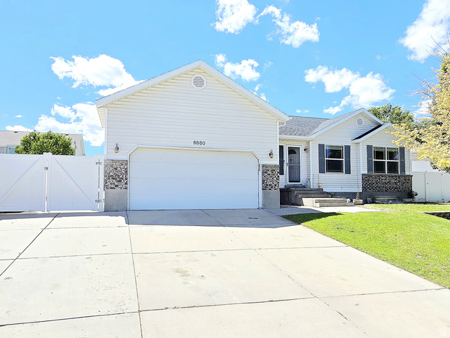 6660 S DUCHESS ST, West Jordan UT 84081