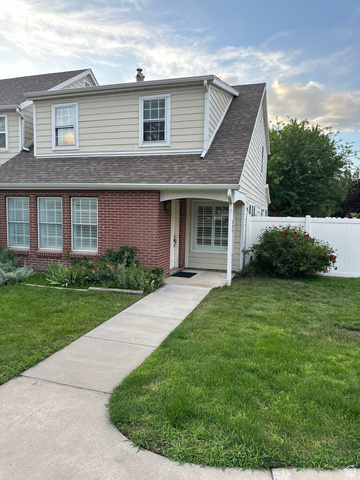 Main photo for 254 W Meadow Ln