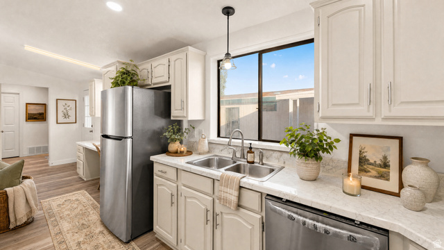 1350 W 300 N #14, Clearfield, UT 84015 — photo 10