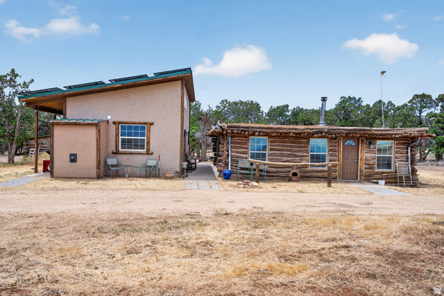 Main photo for 1104 S Eastland Rd