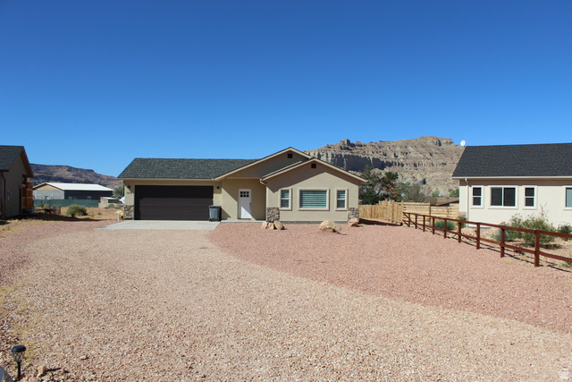 Main photo for 1015 E Canyon Dr