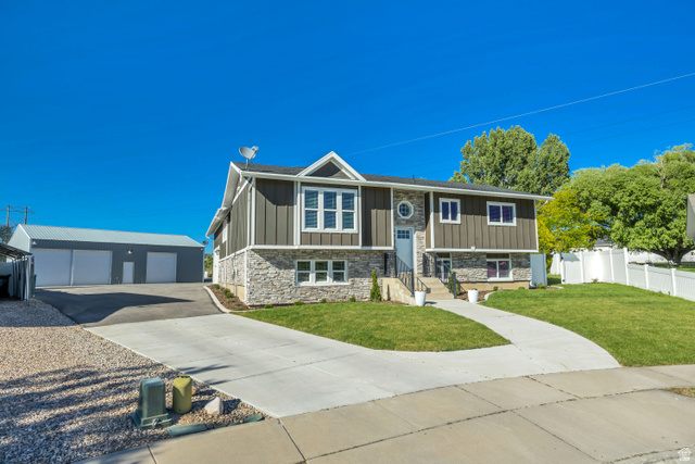 3154 W 5700 S
                     MLS #2169135