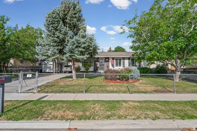 5604 S Brandy Wine
                     MLS #2169235