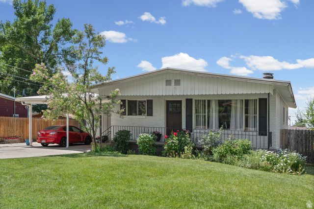 225  Tyler Ave
                     MLS #2169337