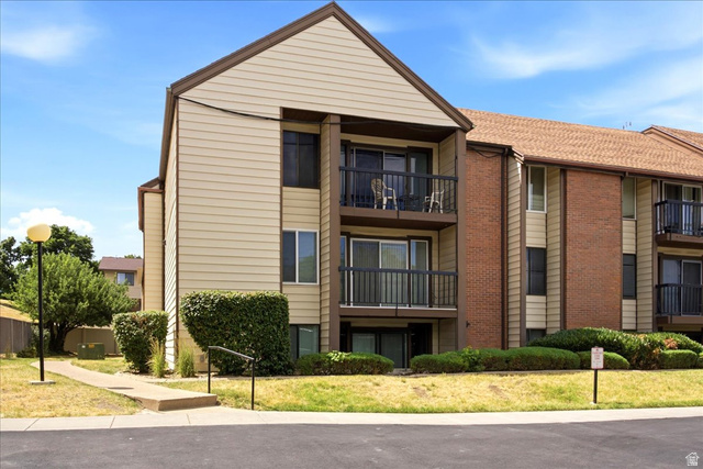1091  Country Hills Drive  #109
                     MLS #2169358
