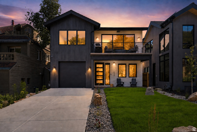 1132  Woodside Ave
                     MLS #2169365