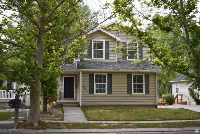 3327 E Windhover Rd
                     MLS #2169394