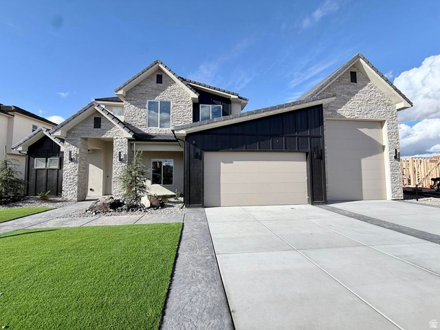 2814 S Woodrow Ln #38
                     MLS #2169401