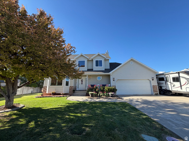 943 E 2330 N
                     MLS #2169448