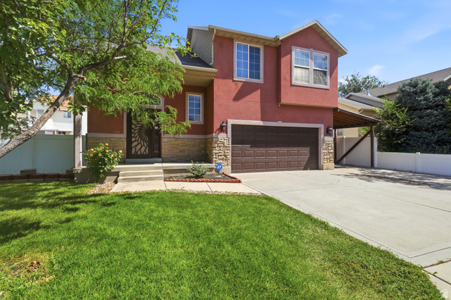 1746 W Irie Ln
                     MLS #2169456