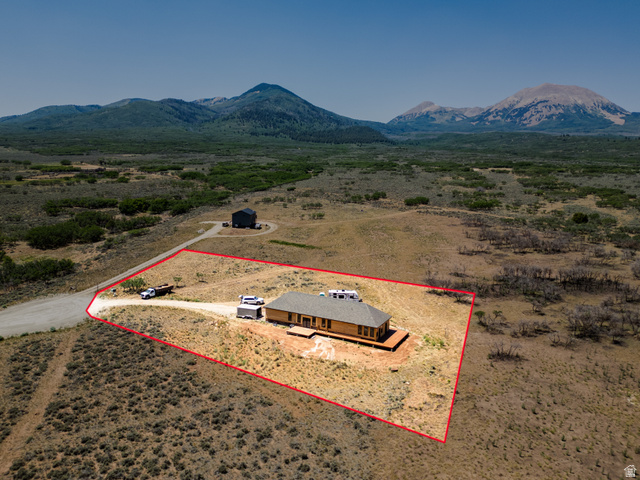 Main photo for 142 N Porcupine Ln