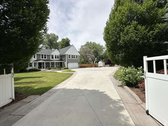 Main photo for 1360 E Shady Way