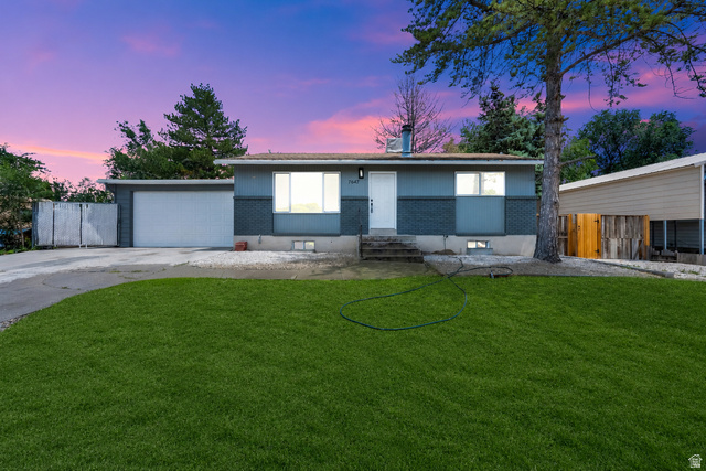 7647 S 2290 W
                     MLS #2169603